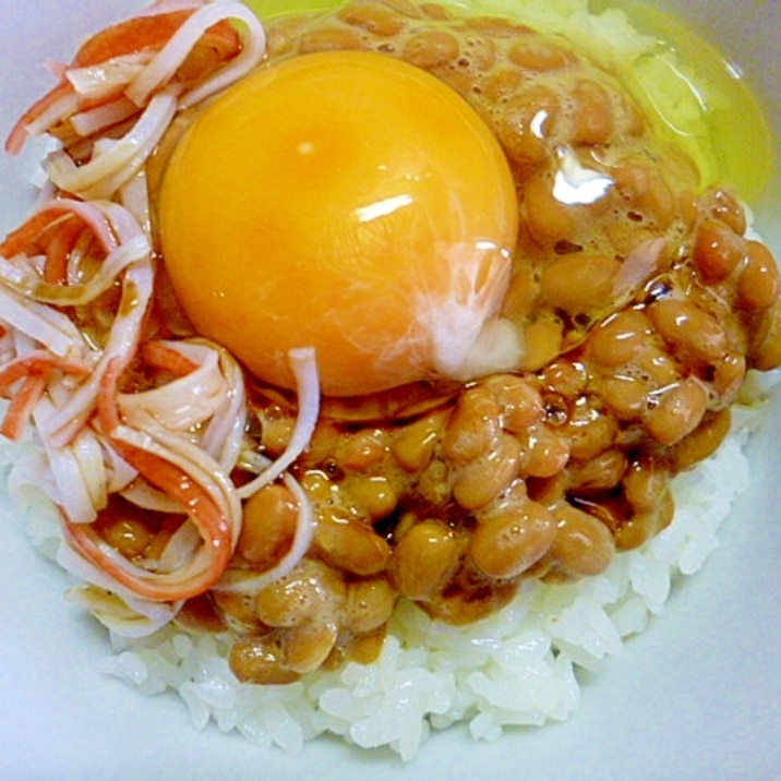 簡単♪朝ご飯におすすめ♪カニカマ納豆玉子かけご飯